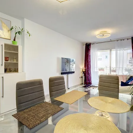 Apartment Great 3 Bed With Big Terrace Near Beach Fuengirola